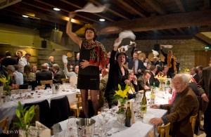 waving@PauleeBlog_CRW0920-53