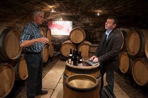 PierreCornu reveals the secrets of Ladoix to François Perroy