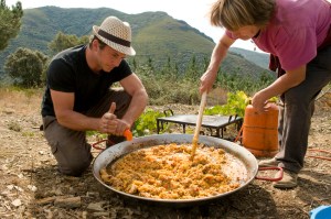 Another Perez, Gregory, is actually a Frenchman from Bordeaux. But he knows how to make a paella! Here preparing a celebration lunch for his pickers on the last day of harvest.