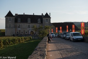 Saturday evening and a Chapître awaits.