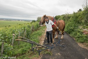 Jean-Noel turning his Breton. It was happier coming up than going down !
